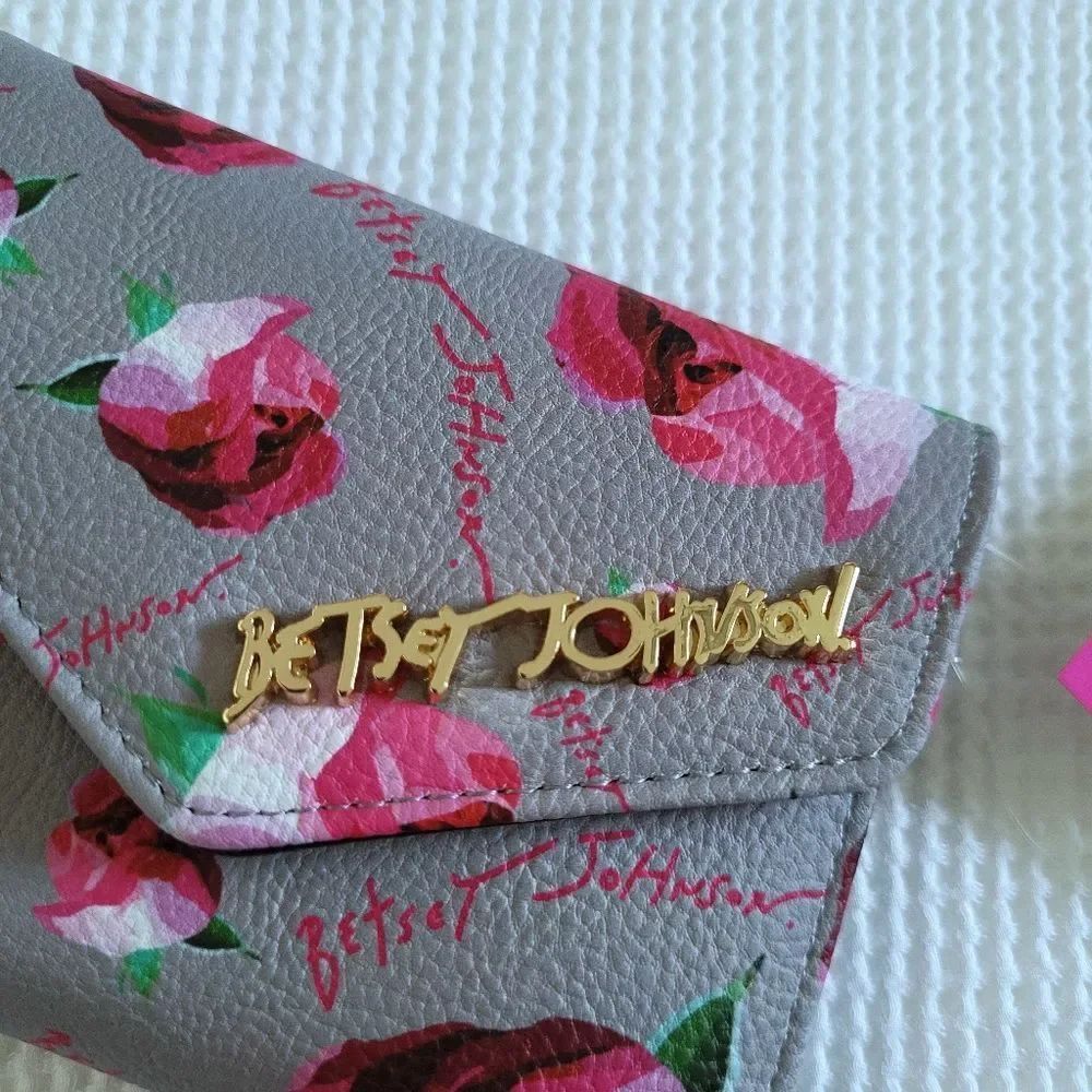 Betsey Johnson XO Lana Flap Wallet- NWT - Picture 12 of 14